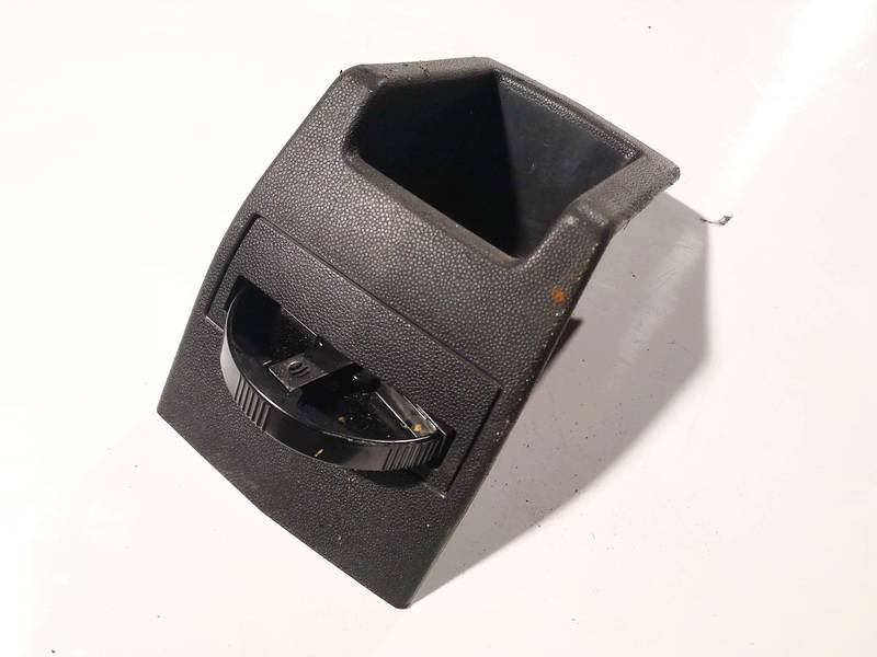 13127111 Opel Astra 2004 Interior trim