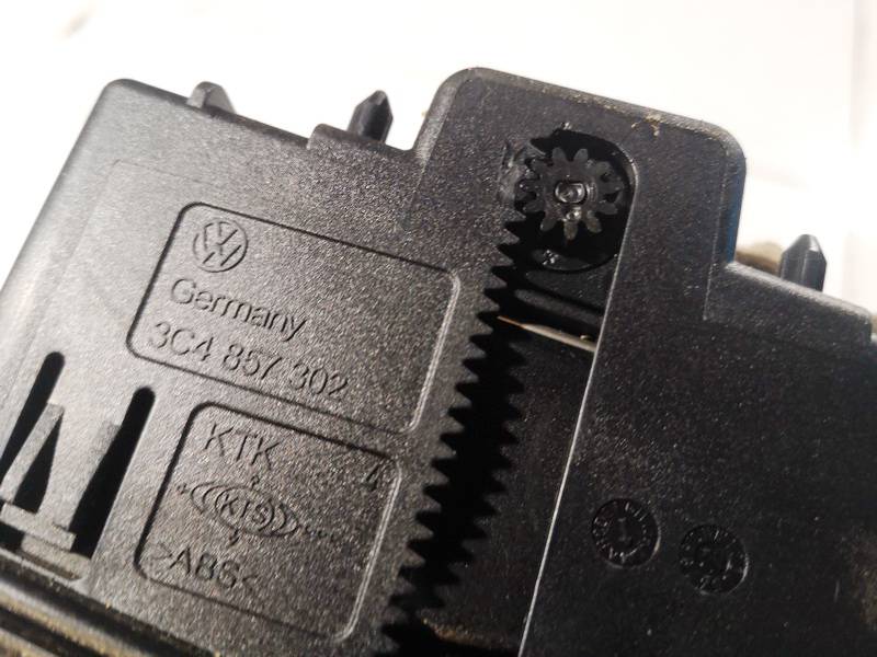 3C4857302 Volkswagen Passat 2007 Salona apdare (plastmasas) - Thumbnail 3