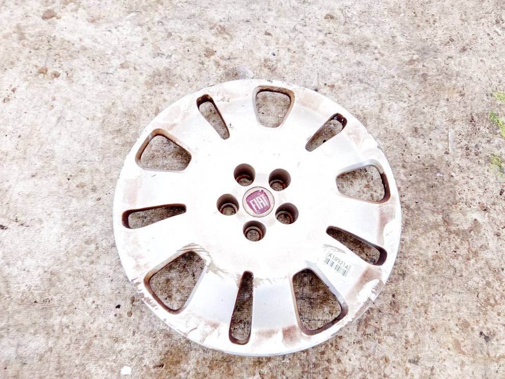 51894538 Fiat Doblo 2014 Dekielki kół R14