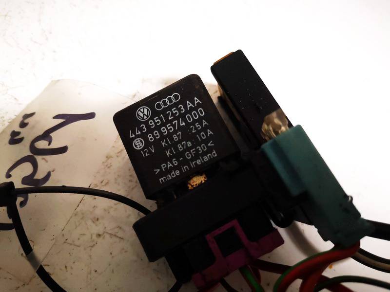 443951253AA Audi A4 1996 Rele - Thumbnail 2