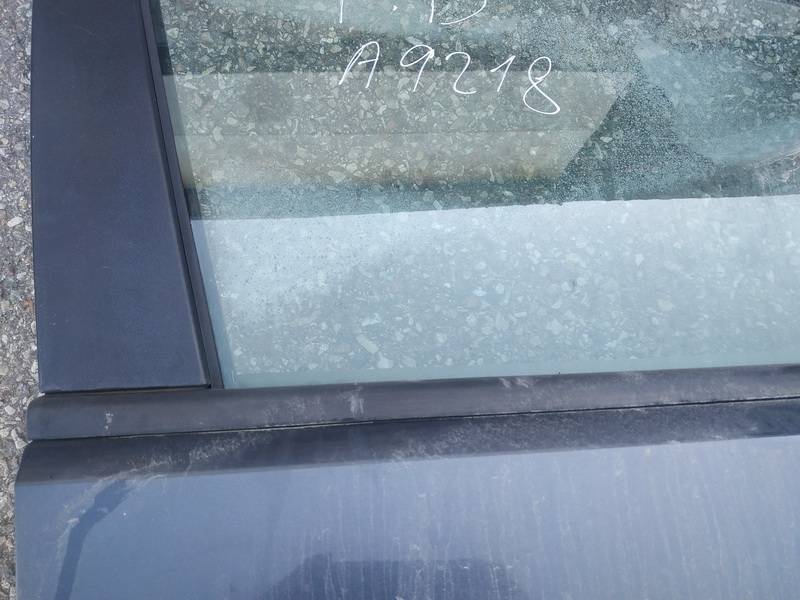 Ford C-MAX 2007 Oven lasin tiivistelista  - EDESSÄ OIKEALLA - Thumbnail 2