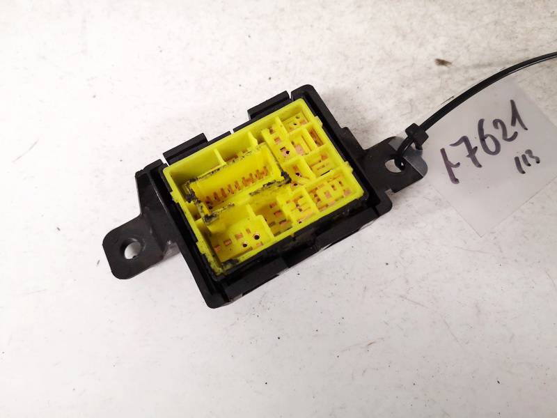 P12711 Nissan Cube 2010 Переключатель регулировки зеркала - Thumbnail 3