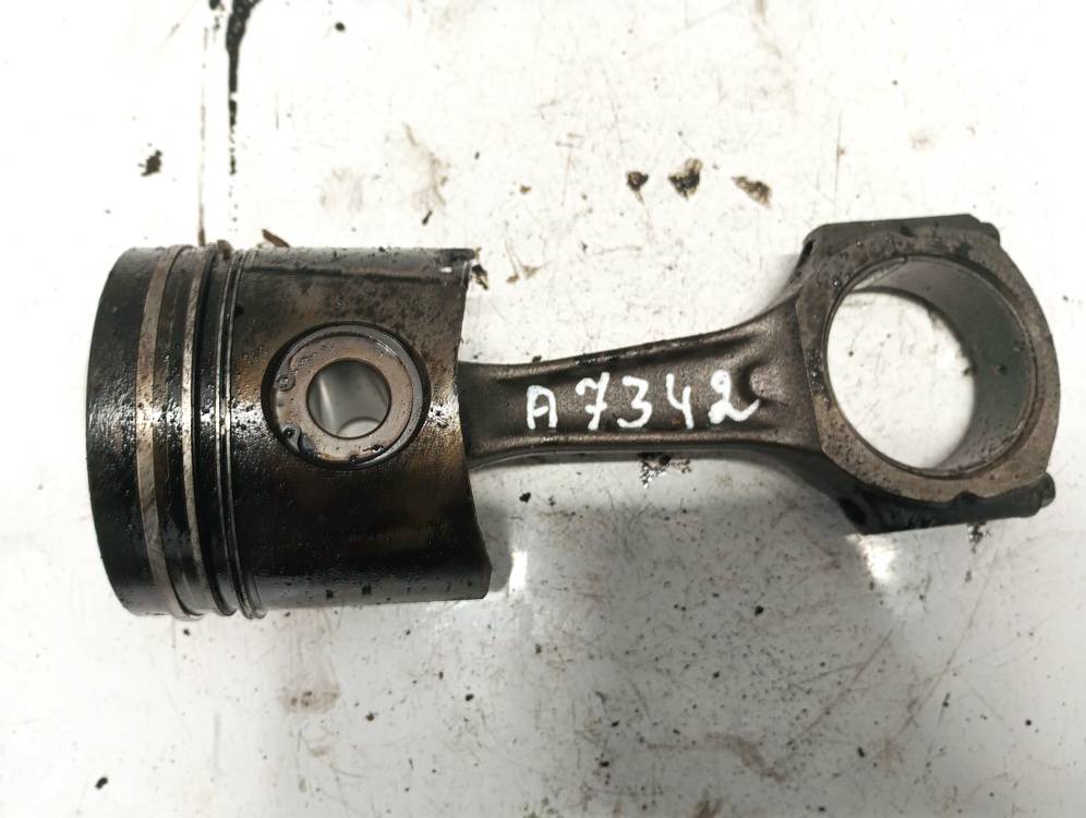 Rover 400-Series 1999 Tłok z korbowodem