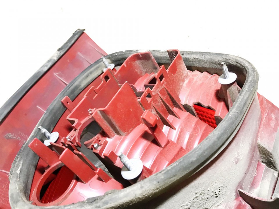 Audi A3 1997 Aizmugurējais lukturis - AIZMUGURE PA KREISI - Thumbnail 3