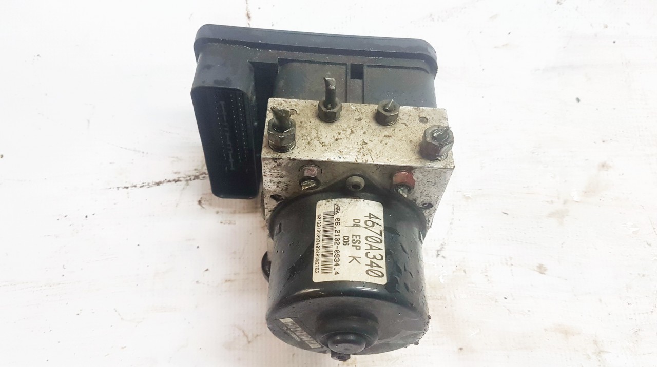 06210951003 Citroen C-Crosser 2009 ABS yksikkö