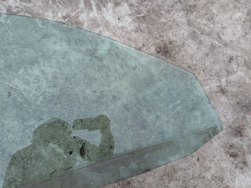 AS2 Volkswagen Bora 2000 Door-Drop Glass - FRONT RIGHT - Thumbnail 2