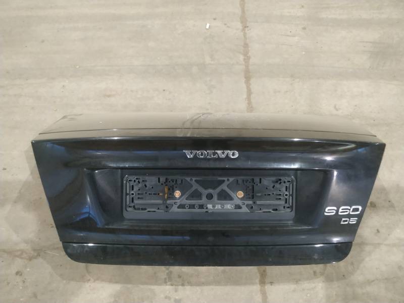 JUODAS Volvo S60 2002 Hood - REAR