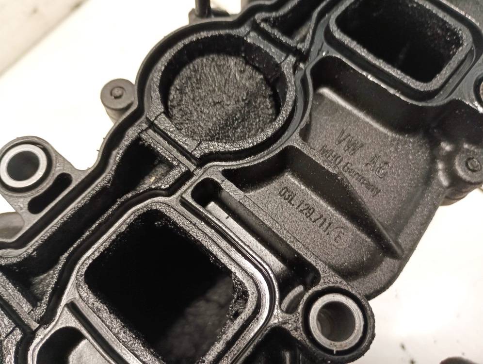 03L129711E Audi A4 2009 Imusarja - Thumbnail 4