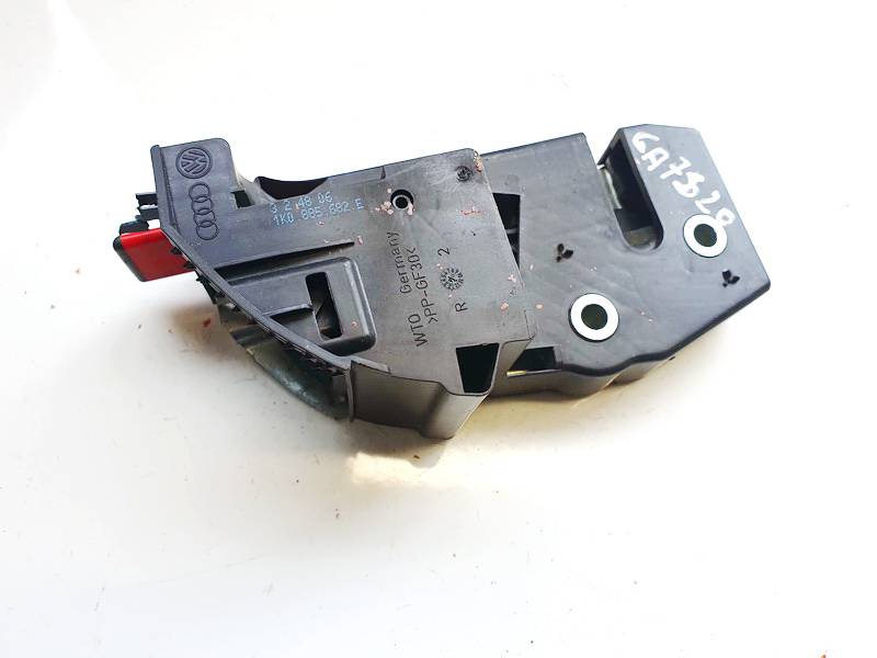 1K0885682E Skoda Octavia 2006 Seat Lock Latch assembly