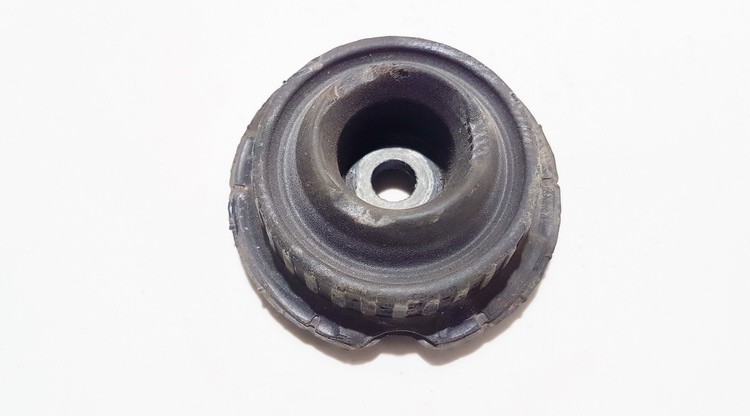 4D0412377F Audi A6 1997 Wspornik amortyzatora - PRZEDNIE LEWE