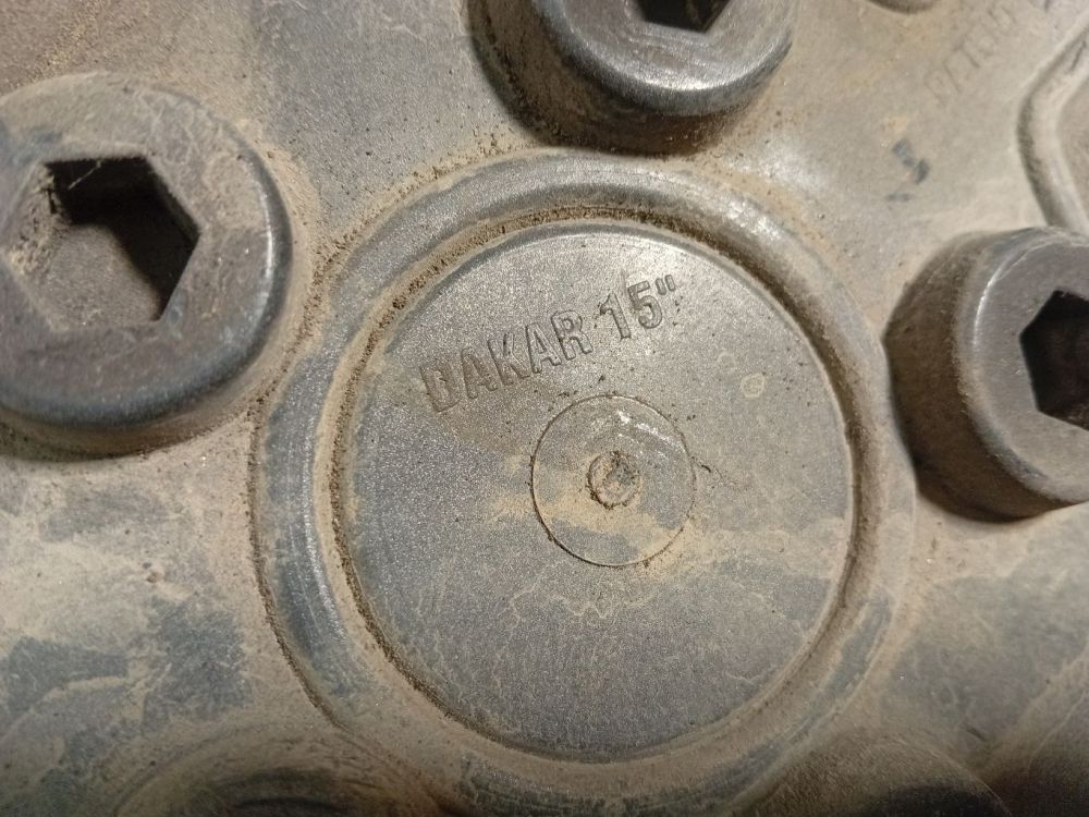 Ford Transit 2007 Hub Cap (Cover) 15 - Thumbnail 4