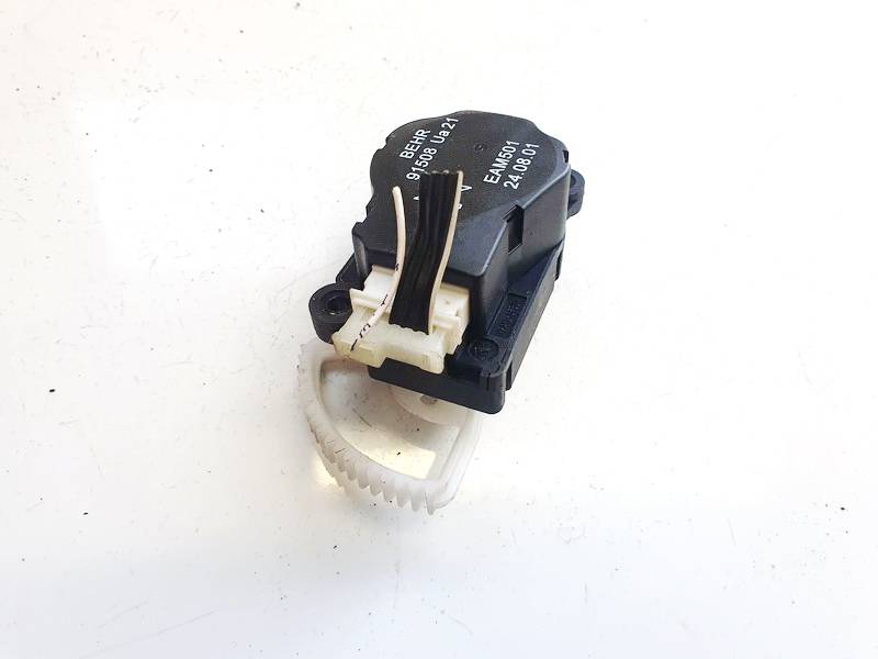 915008UA21 Citroen Xsara Picasso 2001 Sildītāja vārsta motoriņš