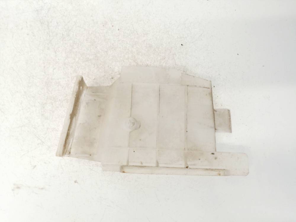 8D0839350 Audi A4 1996 Inne części