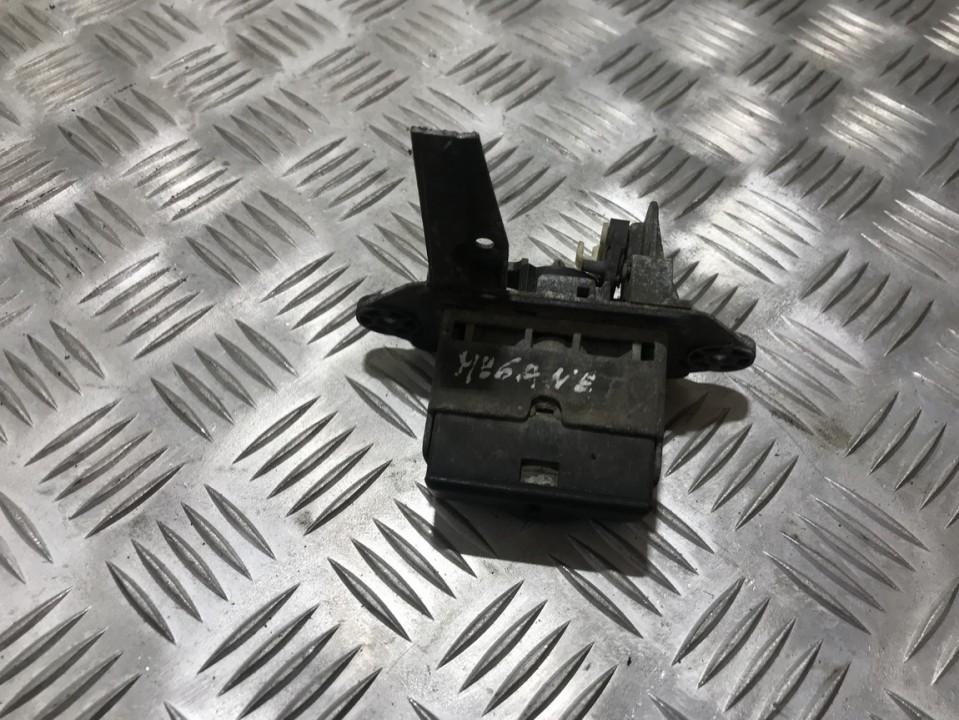 USED Used Rear Tailgate Boot Opening Switch and Handle Renault Megane