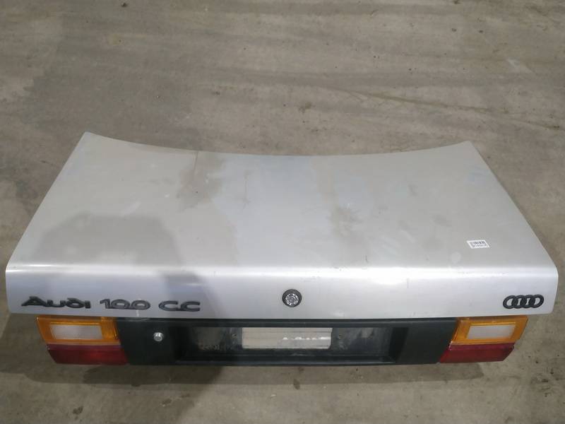PILKAS Audi 100 1985 Takaluukku - TAKANA - Thumbnail 2