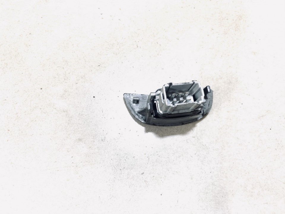 2648801 Renault Laguna 2001 Heated Seat Switch - Thumbnail 3