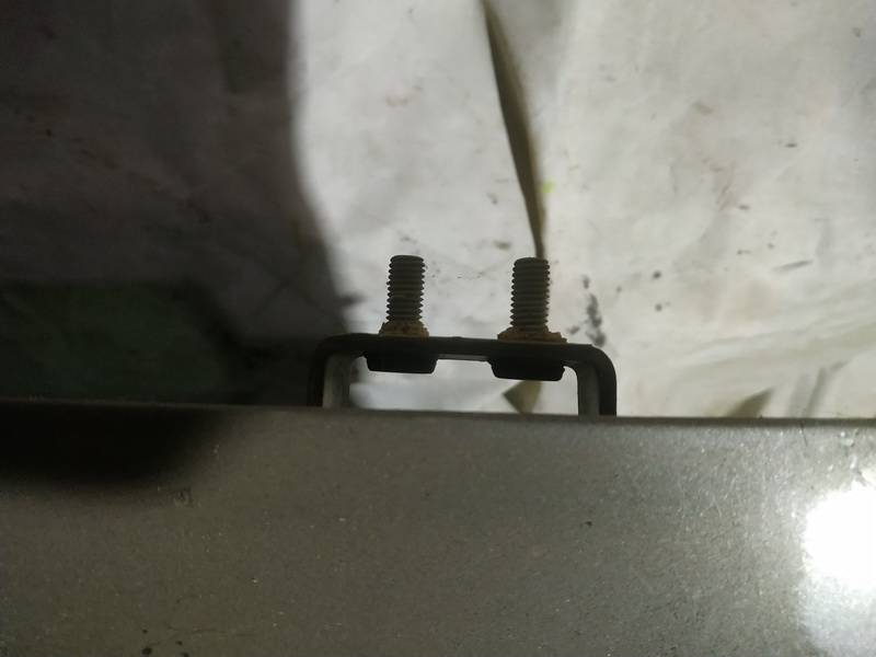 Volvo V40 2001 Zawias tylnej klapy - TYLNE PRAWE