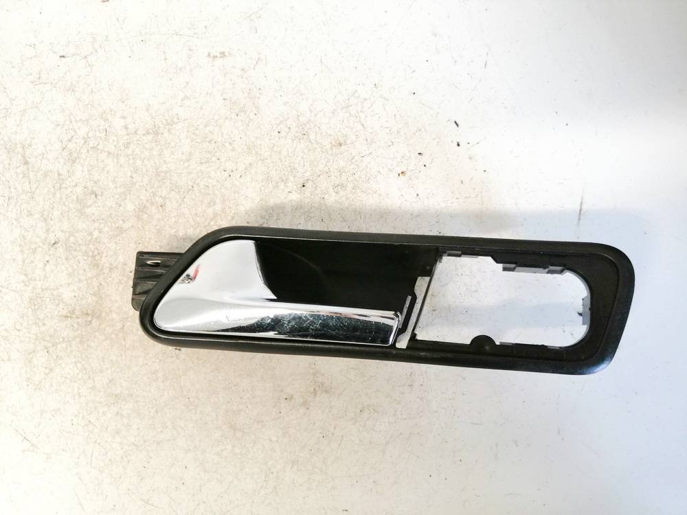 1T1837113C Volkswagen Caddy 2006 Door Handle Interior - FRONT LEFT