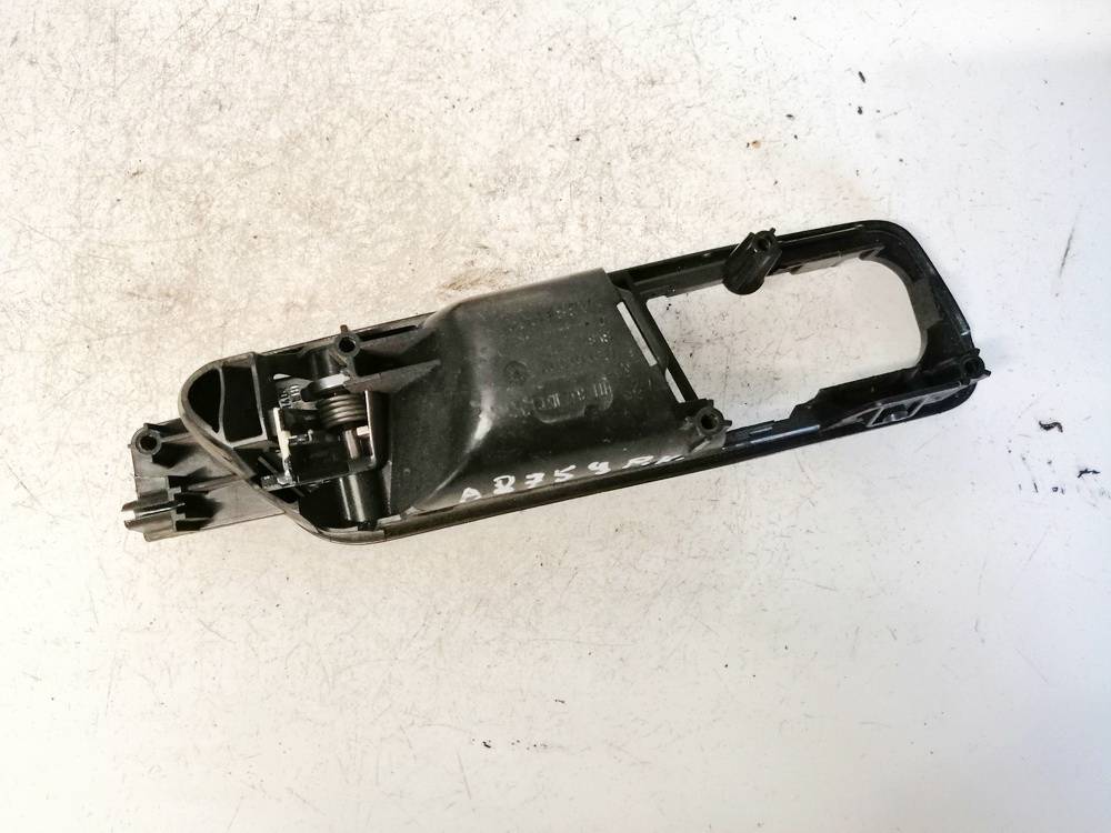 1T1837113C Volkswagen Caddy 2006 Poignée Interne Port avant gauche - Thumbnail 2