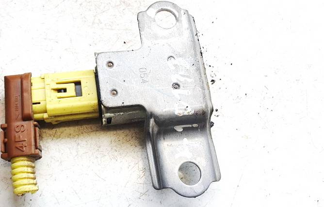 8986028020 Toyota Previa 2006 Srs Airbag crash sensor - Thumbnail 3
