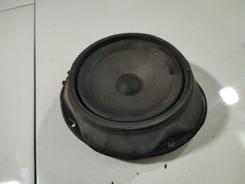 3M5T18808AE Ford Focus 2008 Speaker (audio)