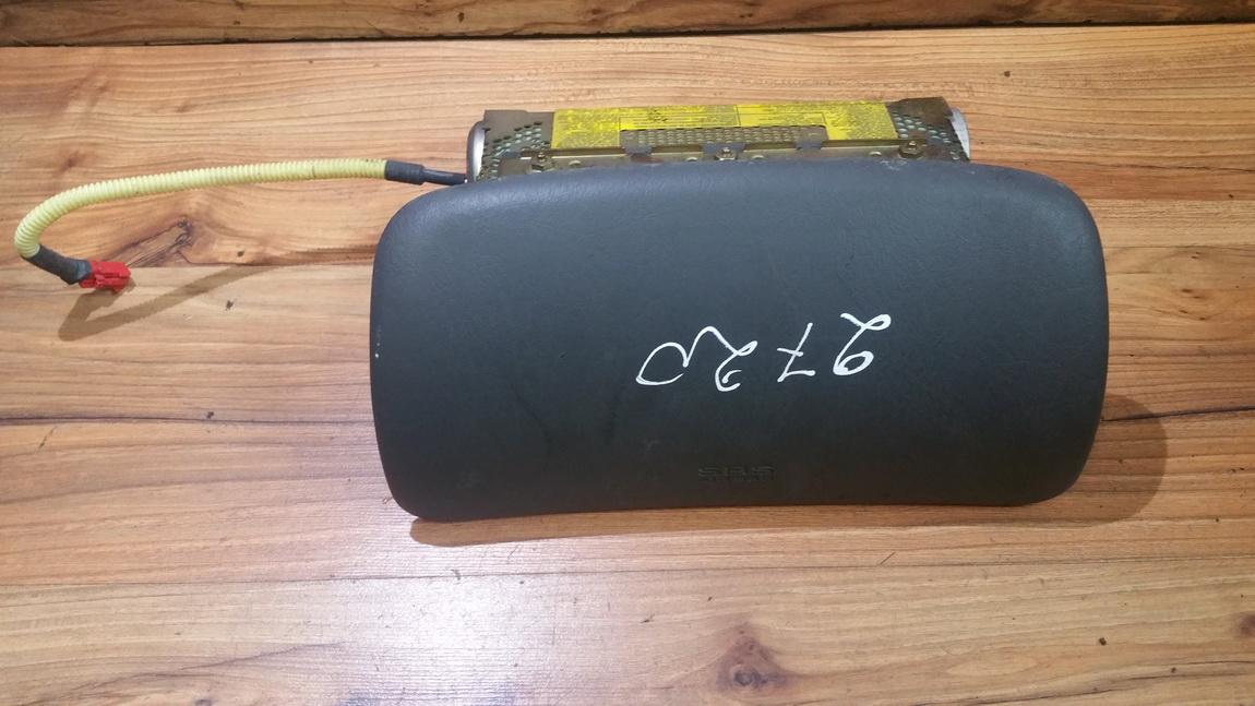 EN033 Mitsubishi Colt 1995 Passenger Dash Airbag