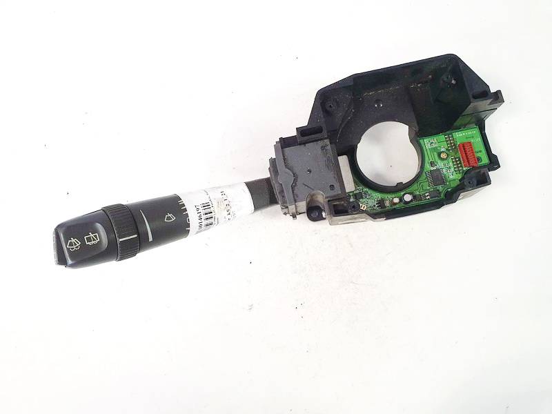 8666599 Volvo V70 2002 Valytuvu rankenele