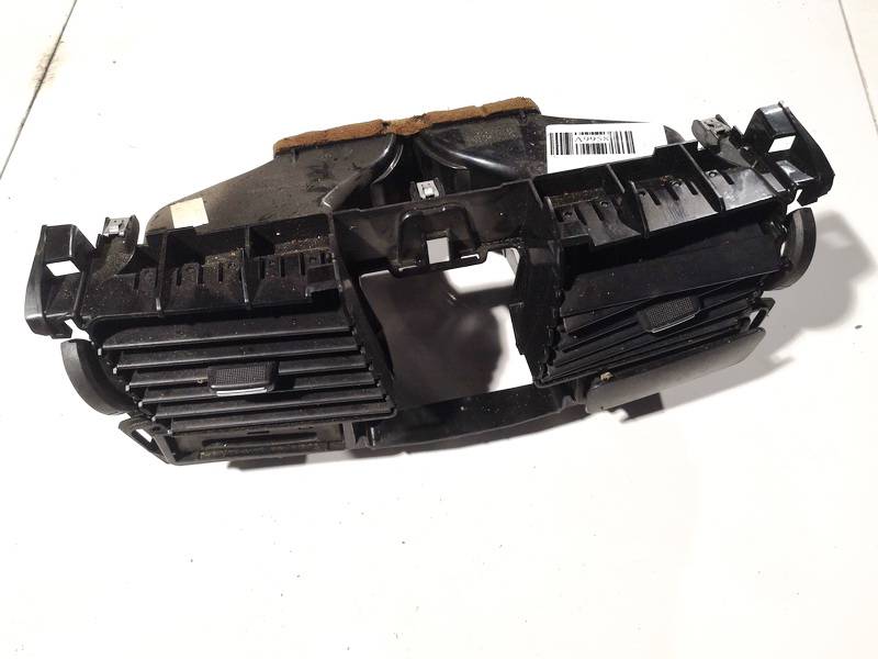 Renault Laguna 2009 Wloty powietrza do kabiny