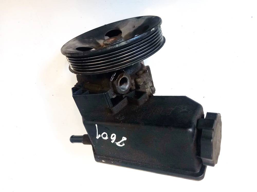 Chrysler 300C 2005 Pump assembly - Power steering pump - Thumbnail 2