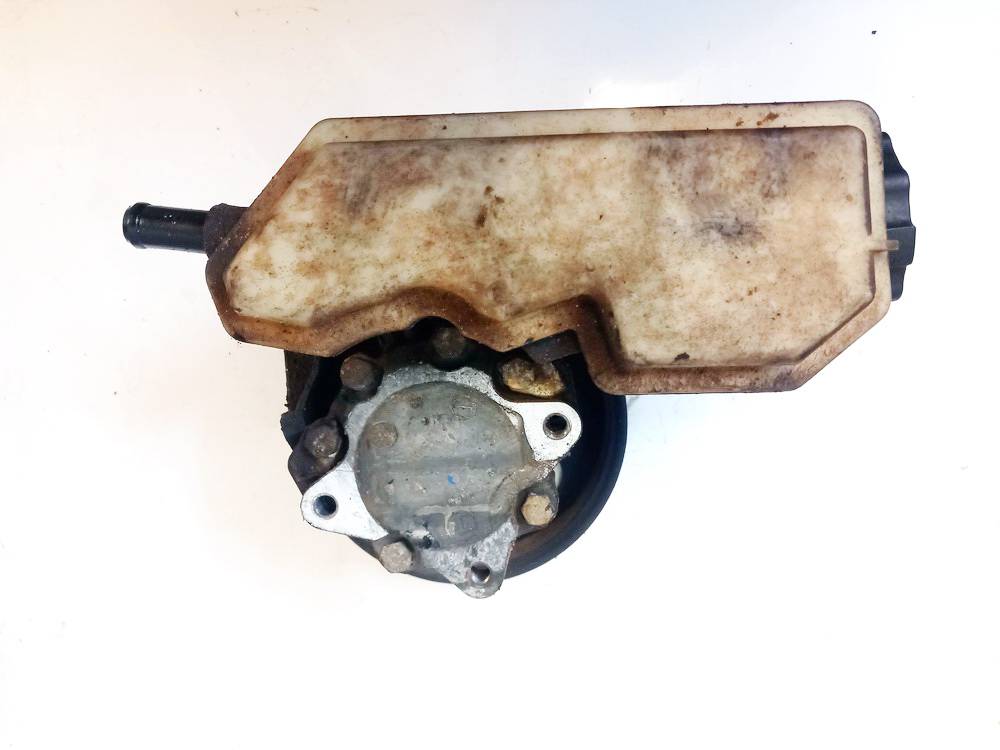 Chrysler 300C 2005 Pump assembly - Power steering pump
