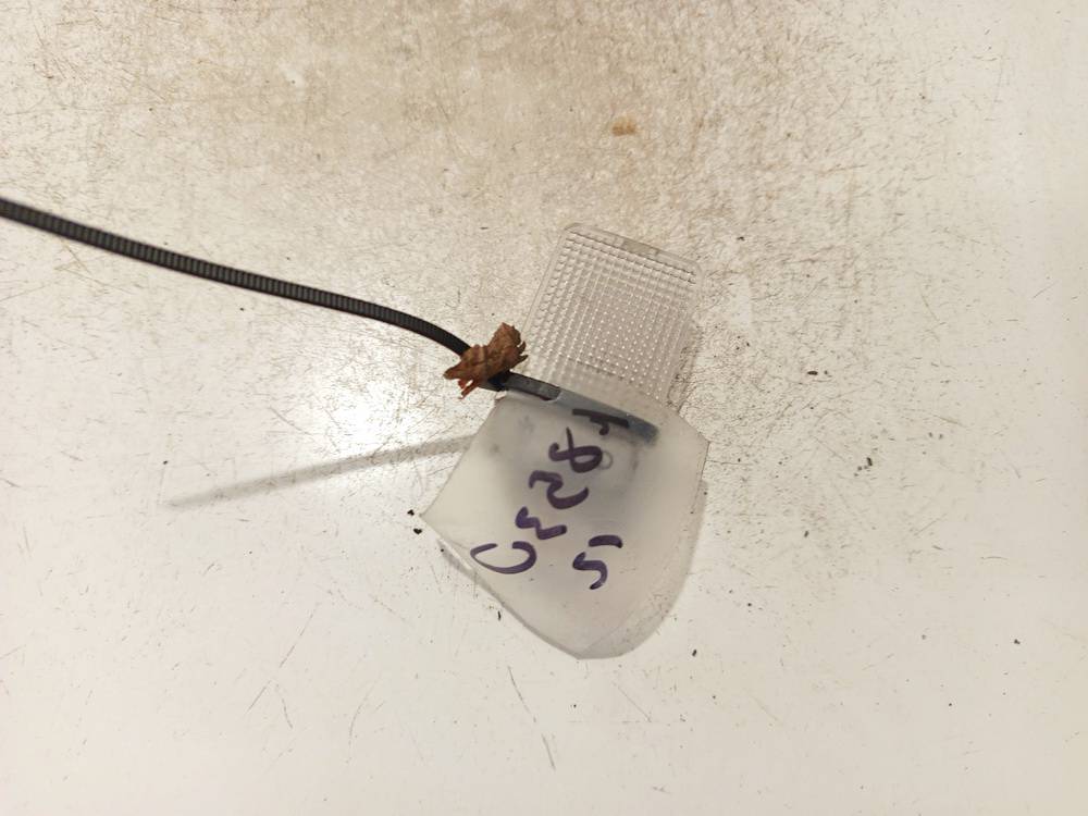 C95YA Ford Focus 2004 Interior lighting