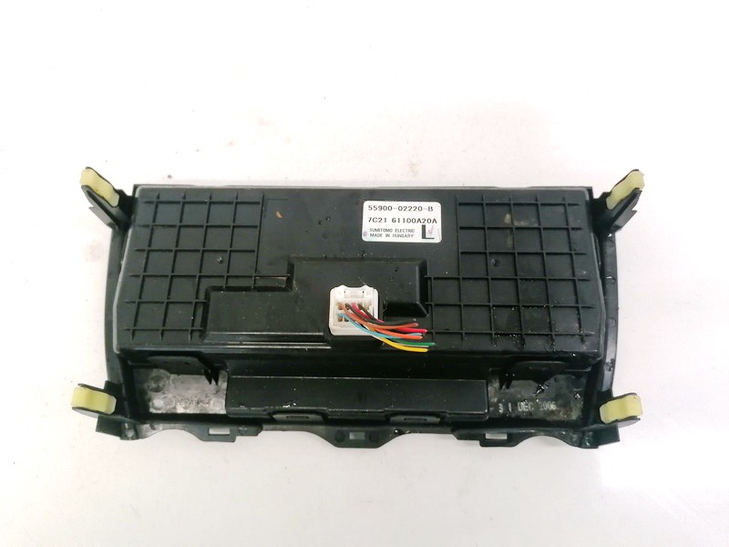 5590002220B Toyota Auris 2007 Climate Control Panel (heater control switches) - Thumbnail 2
