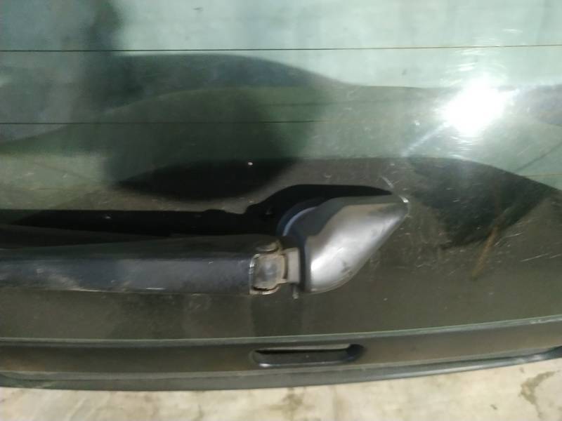 Volvo V40 1997 MOTEUR ESSUIE GLACE ARRIERE