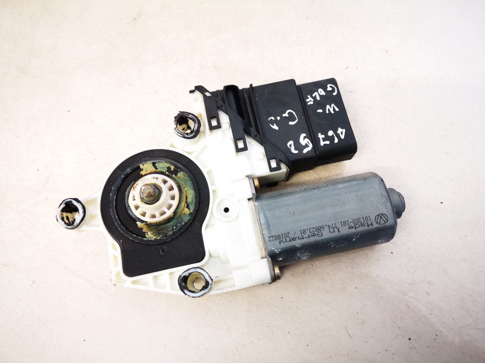 1J4959812C Volkswagen Golf 1999 Window Motor - REAR RIGHT