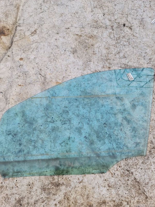 A006450 Mercedes-Benz ML-CLASS 2005 Durvju stikls - PRIEKŠA PA KREISI