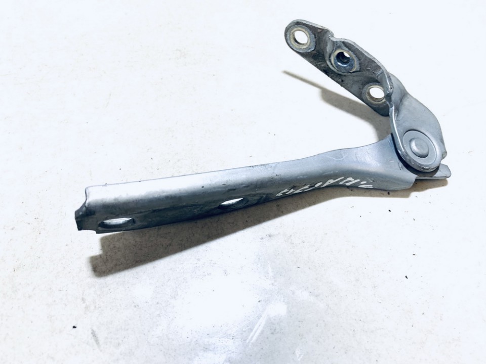 8L0823302B Audi A3 1997 Hood bonnet Hinge - FRONT RIGHT