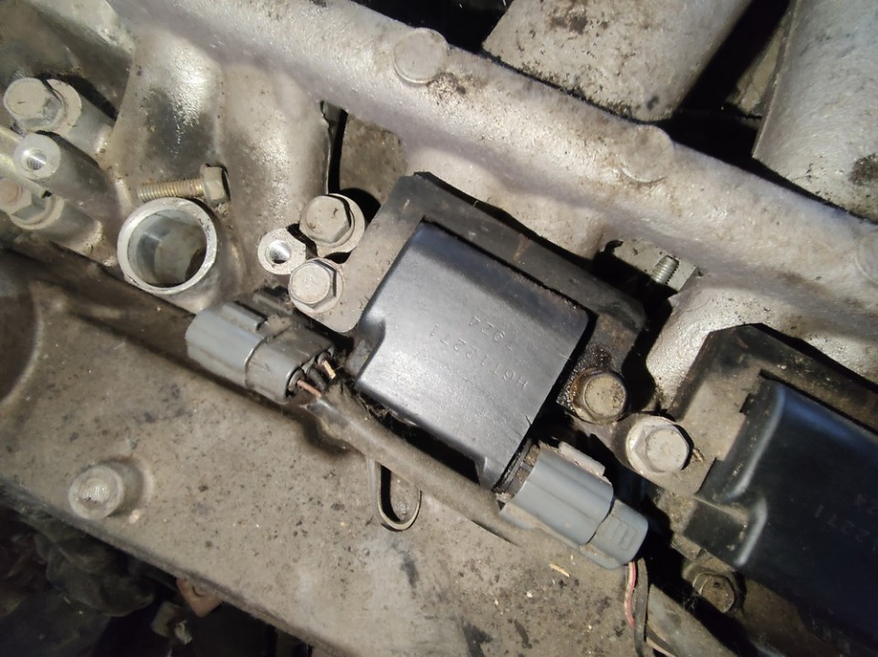 H6T12271 Mitsubishi Carisma 1998 Ignition Coil