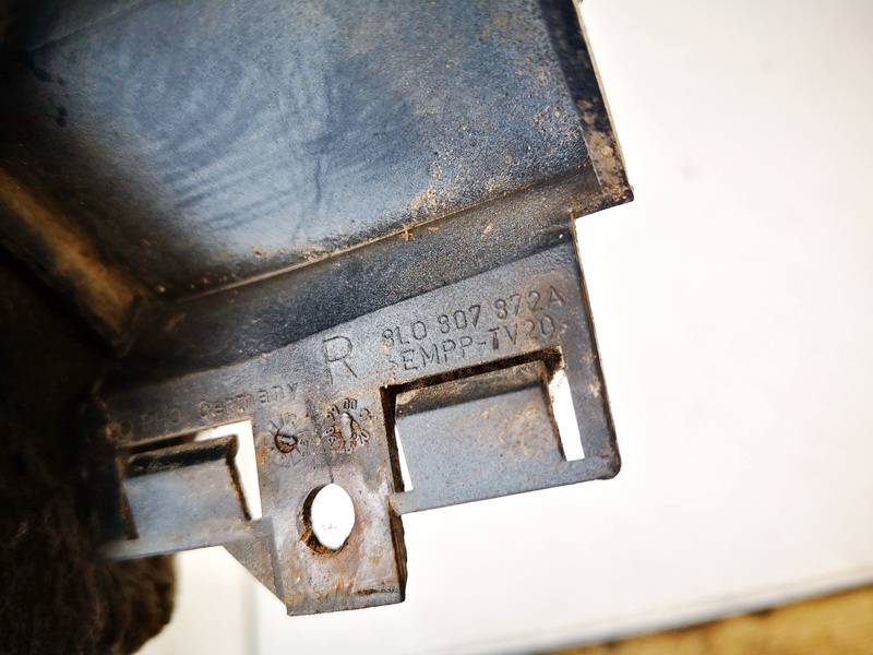 8L0807872A Audi A3 2000 Tail Light Cover Trim - REAR RIGHT - Thumbnail 3