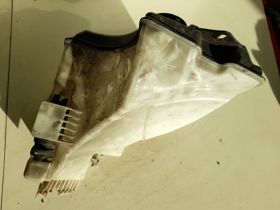 61667007970 BMW 3-Series 2001 Wischwasserbehälter behälter - Thumbnail 3