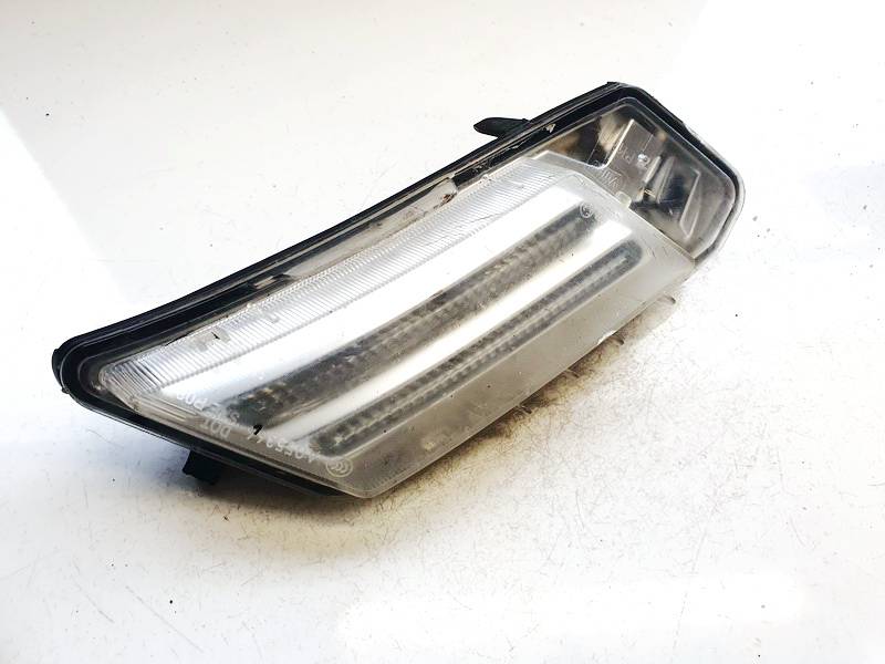 LWG6XP Volvo XC 60 2012 Sumuvalot - EDESSÄ VASEMMALLA