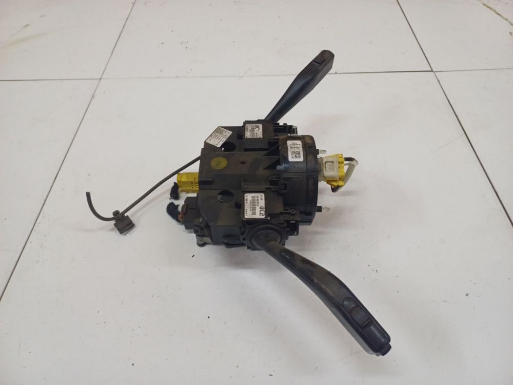 1K0953513A Volkswagen Golf 2006 Indicator Switch (Light Stalk) - Thumbnail 3