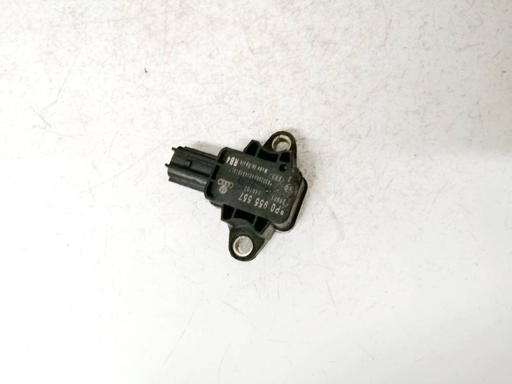 8P0955557 Volkswagen Touran 2004 Srs Airbag crash sensor