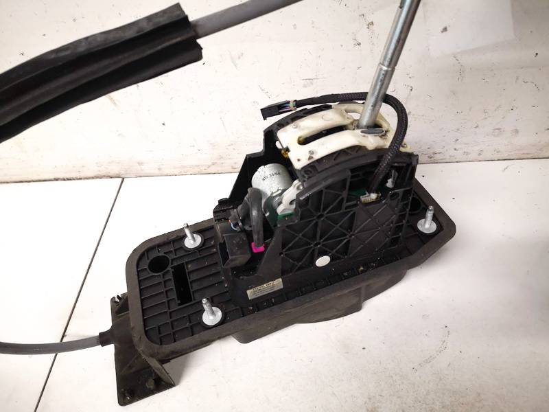 1T1713025J Volkswagen Touran 2005 Gearshift Lever Automatic (GEAR SELECTOR UNIT) - Thumbnail 2