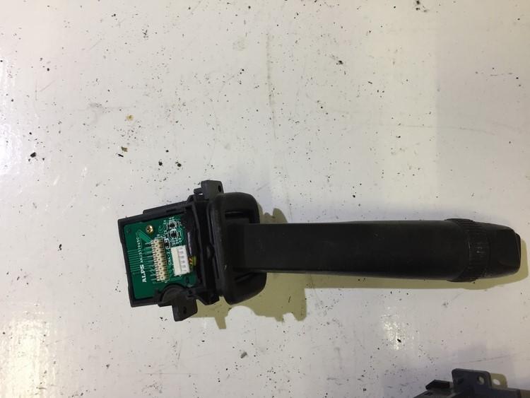 Volvo V40 2004 Valytuvu rankenele - Thumbnail 2