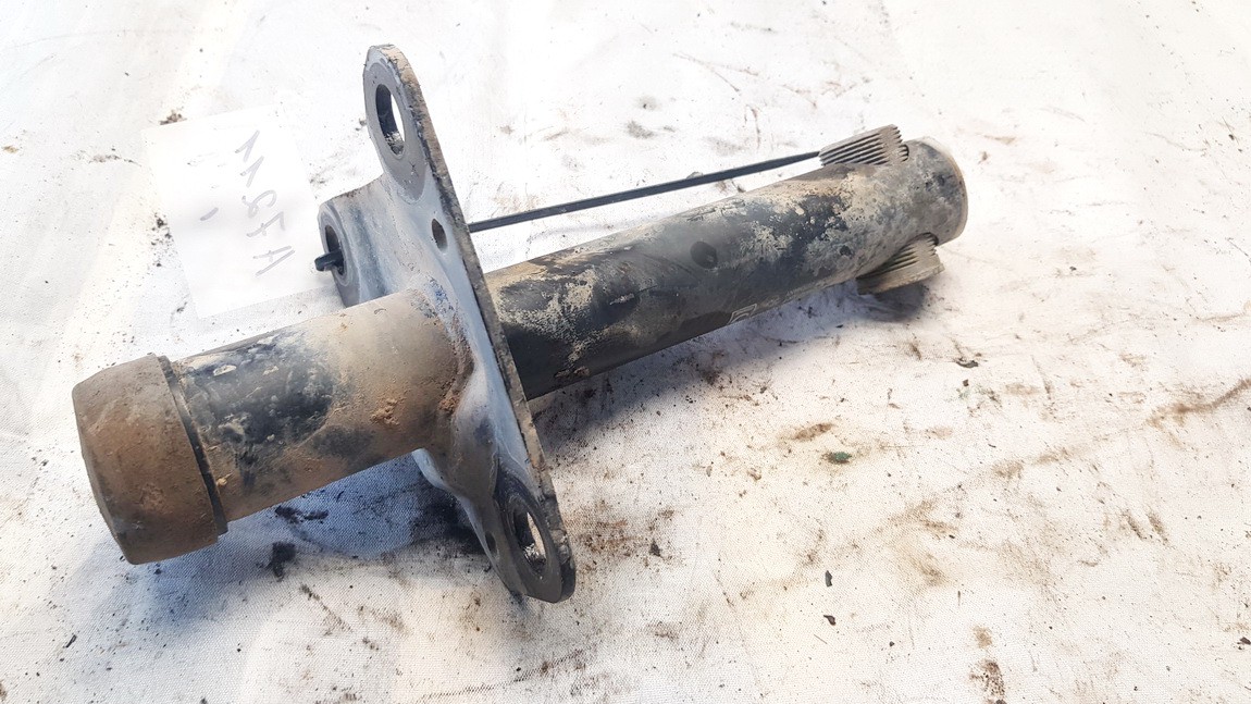 8D0807134A Audi A4 1996 Bamperio laikiklis P.D.