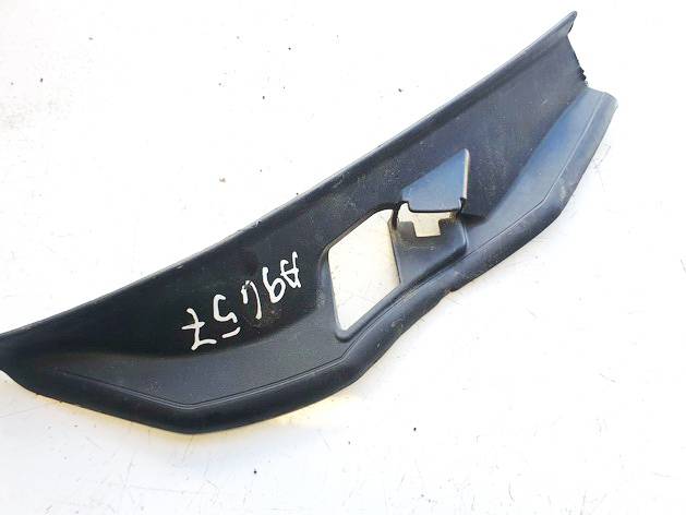 51497233879 BMW 5-Series 2013 Listwa osłonowa wycieraczki - PRZEDNIE