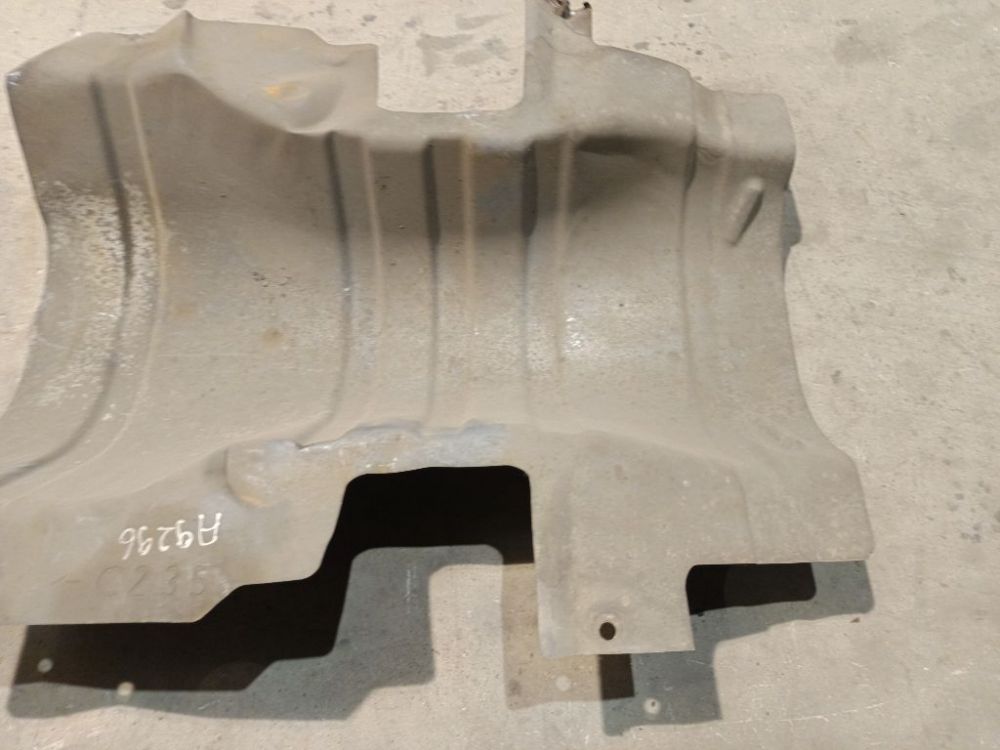 Mazda 5 2005 Duslintuvo karscio apsauga (Ismetimo termo izoliacija) - Thumbnail 3