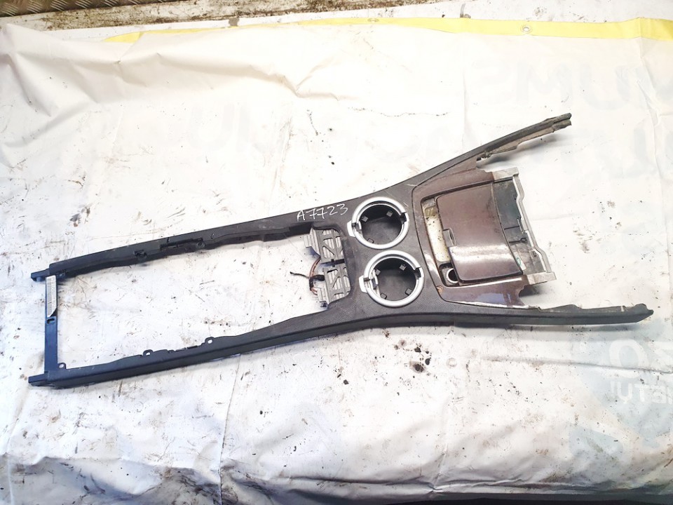 51168223413 BMW 7-Series 2003 Innenausstattung