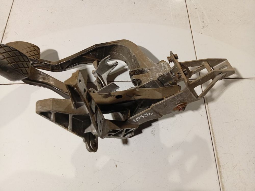 KTS6 Audi A6 2002 Pedał hamulca - Thumbnail 2