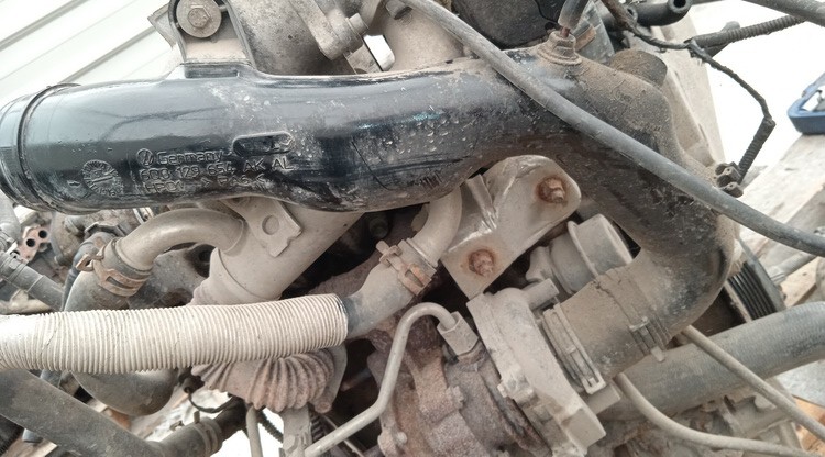 6Q0129654AK Skoda Roomster 2008 Oro slanga